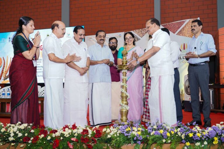 ദേവഗിരി കോളേജിൽ ഈറ്റ് റൈറ്റ് മില്ലറ്റ് മേള സംഘടിപ്പിച്ചു