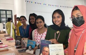 പ്രോവിഡന്‍സ് കോളെജില്‍ നേതാക്കളുടെ ഗാലറി പുസ്തക പ്രദര്‍ശനം ആരംഭിച്ചു