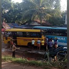 കണ്ണൂരിൽ സ്കൂൾ ബസ് മറിഞ്ഞു; അഞ്ചാം ക്ലാസ് വിദ്യാർഥിനി മരിച്ചു