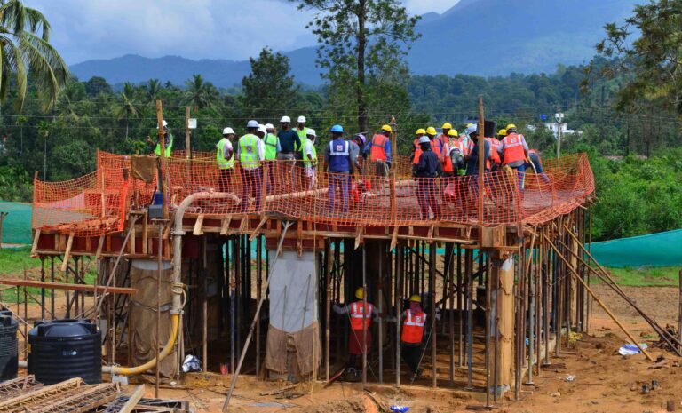 വയനാട് ടൗൺഷിപ്പ്‌: മാതൃകാ വീടിന്റെ  വാര്‍പ്പ് പൂര്‍ത്തീകരിച്ചു