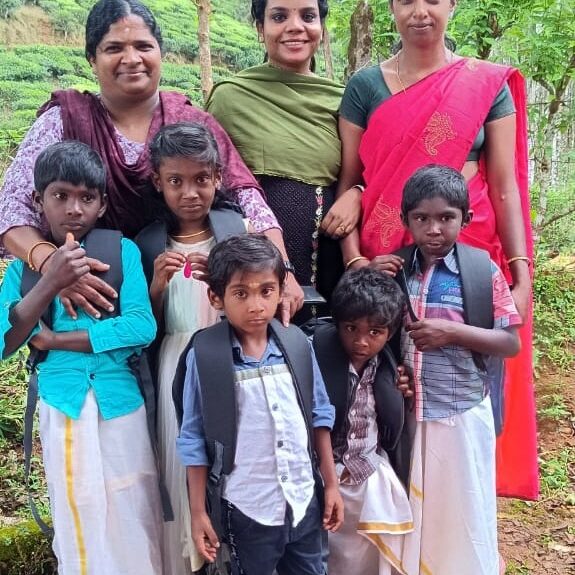 ഏറാട്ടുകുണ്ടിലേക്ക് അക്ഷരവെളിച്ചം; ഉന്നതിയിലെ അഞ്ചു കുട്ടികള്‍ സ്‌കൂളിലേക്ക്, kozhikode news, calicut news, psc notes, wayanad news,