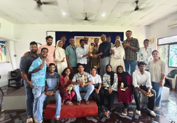 ജില്ലാതല ചെസ് ചാമ്പ്യന്‍ഷിപ്പ്: കരുണ സ്കൂൾ ചാമ്പ്യൻന്മാരായി, Calicut deaf chess championship Kozhikode deaf chess tournament Kerala deaf chess competition District deaf chess championship Calicut Deaf chess players Calicut Sign language chess tournament Kerala Inclusive chess championship Kozhikode Deaf sports Calicut 2025 Para chess tournament Kerala Deaf chess championship in Calicut district Chess tournament for hearing impaired Kozhikode Calicut district deaf and mute chess competition Kerala deaf chess association tournament How to participate in deaf chess championship Calicut Kozhikode deaf chess Calicut district chess events North Kerala deaf chess Malabar region deaf sports Deaf chess federation Kerala Inclusive sports Calicut Para sports championship Kozhikode Deaf athletes Calicut Chess for differently abled Kerala Hearing impaired chess players Silent chess tournament Accessible chess events Special needs chess competition Adaptive sports Calicut calicut news, news calicut, kozhikode news, news kozhikode, calicut repoter, reporter calicut, calicutrepoter, calicutreporter.com, calicutreporterdotcom