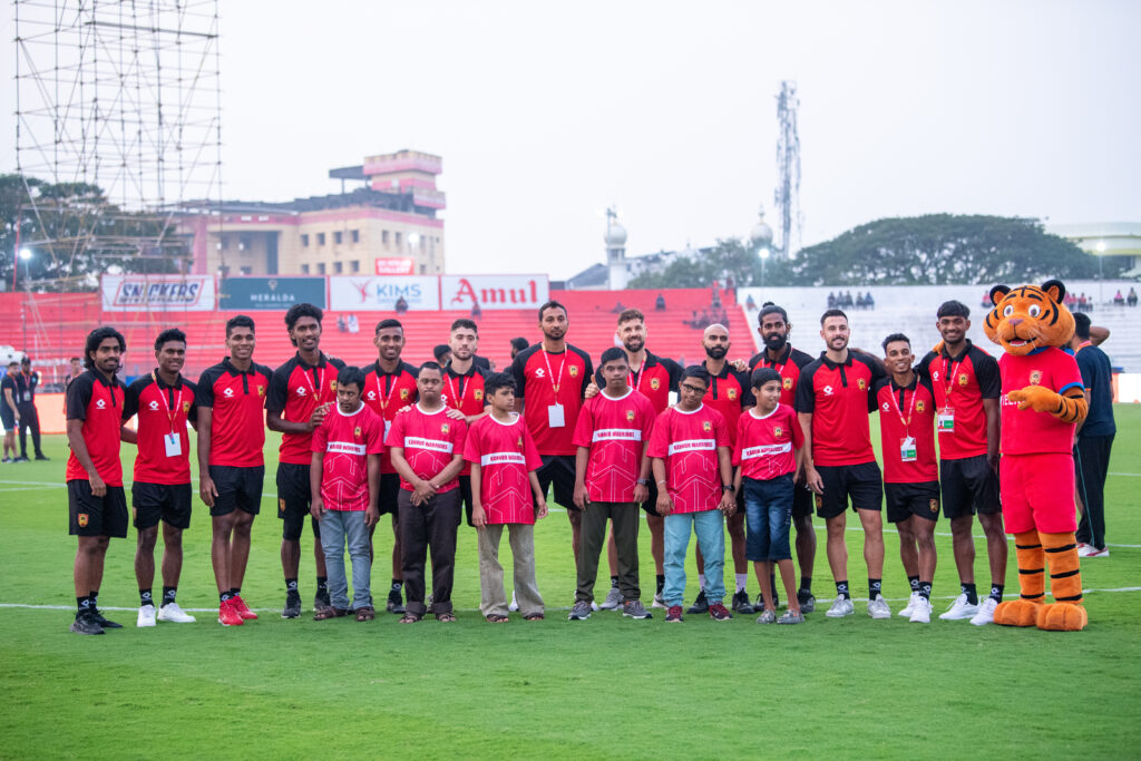 ആവേശമായി സ്‌പെഷല്‍ സ്‌കൂളിലെ കുട്ടികള്‍, Kannur Warriors FC, Super League Kerala, Kannur Warriors football Kannur Warriors FC vs Calicut FC, Super League Kerala 2025 standings, Kannur Warriors FC live score, Kannur Warriors FC squad and players, Jawahar Municipal Stadium Kannur matches, Ubaid CK Kannur Warriors, Muhammed Sinan goals, Adrian Sardinero Kannur, Kerala football clubs, calicutreporter.com, calicutreporterdotcom