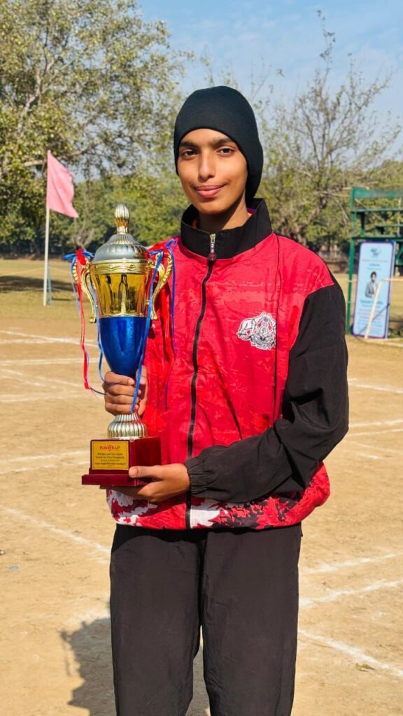 വാണിമേലിലെ റന ഫാത്തിമയ്ക്ക് ആട്യ -പാട്യ മത്സരത്തിൽ വീണ്ടും ദേശീയ മെഡൽ