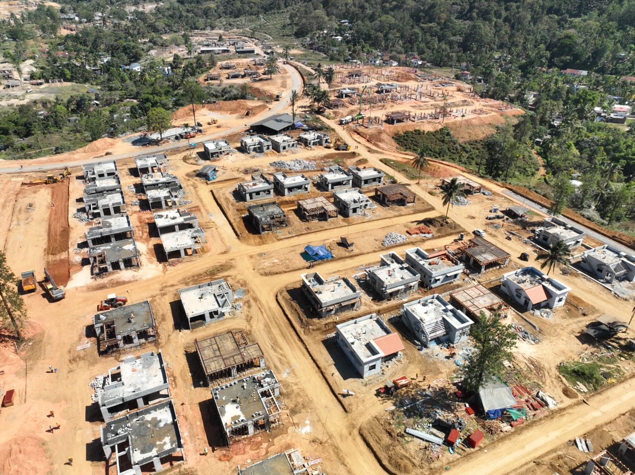 ടൗണ്‍ഷിപ്പ് നിര്‍മാണം; 122 വീടുകളുടെ വാര്‍പ്പ് പൂര്‍ത്തിയായി